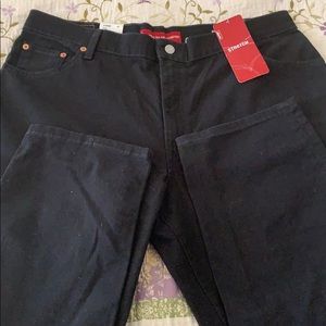 Levi’s women classic relaxed fit/tapered leg 16M